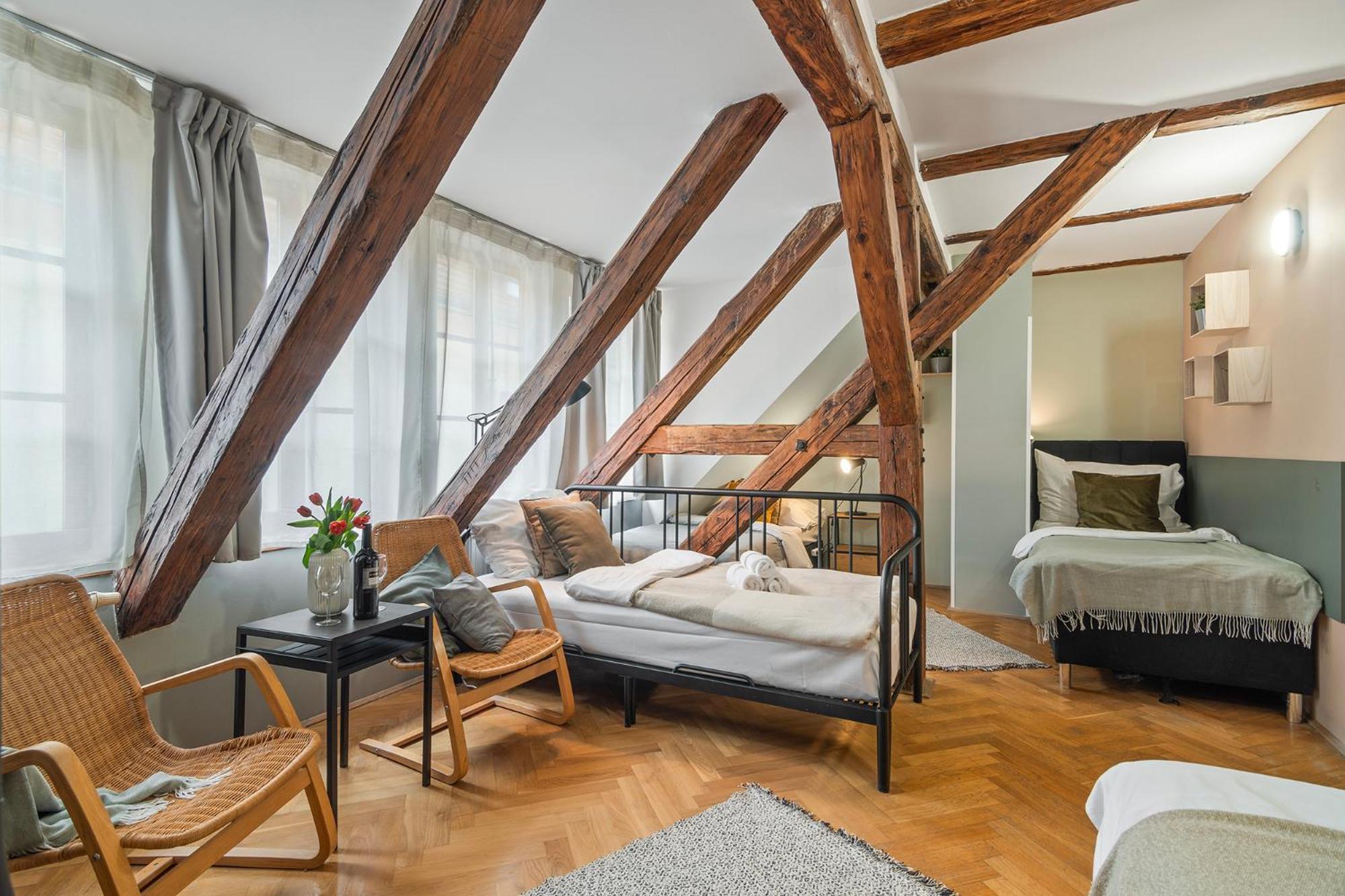 Charles Bridge Historical Apts By Michal&Friends Prag Exterior foto