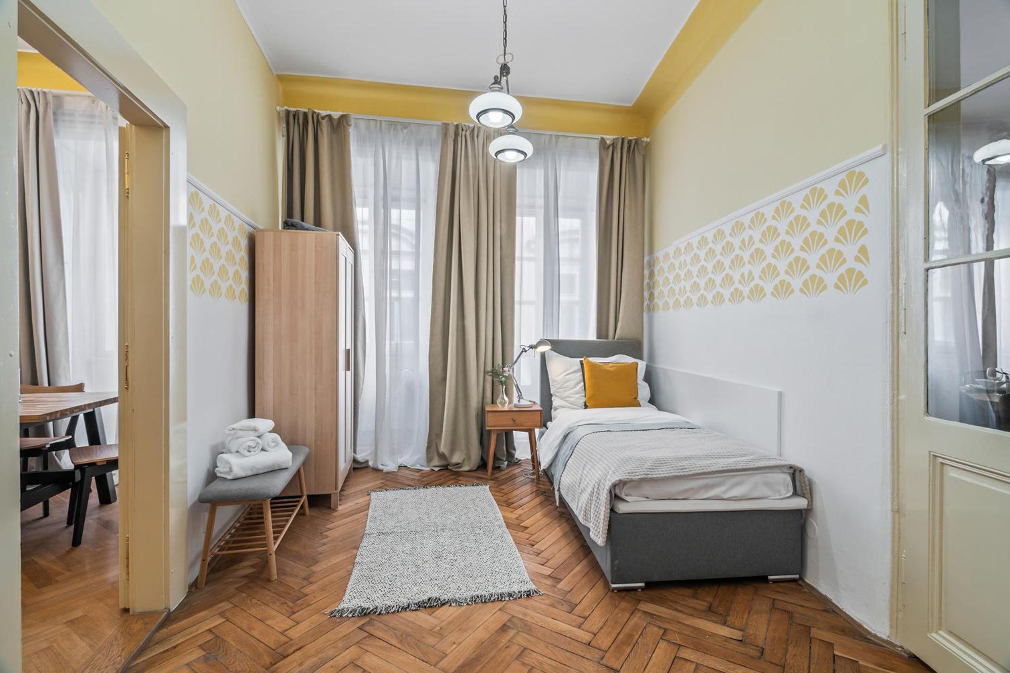 Charles Bridge Historical Apts By Michal&Friends Prag Exterior foto